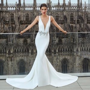 Demetrios Wedding Dress Unaltered Style 1141 sexy open back size 12